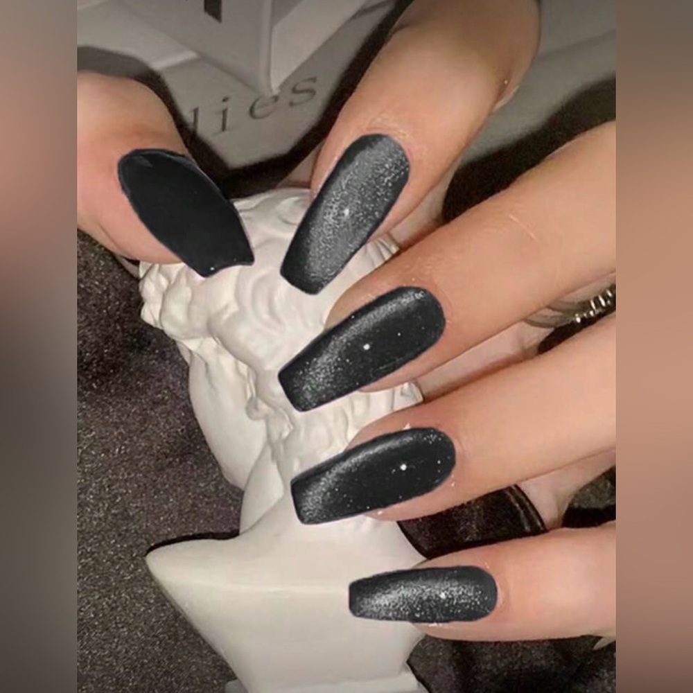 Gunmetal Gray Metallic Coffin Nail Kit, Press-On Nails, New in Bag